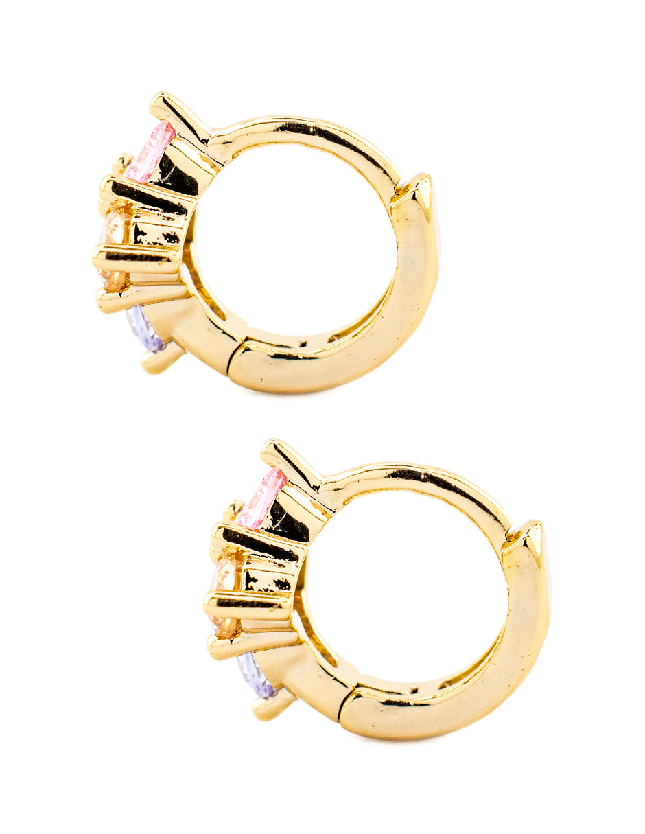 Huggie Rombo con Zirconias Multicolor Baño de Oro