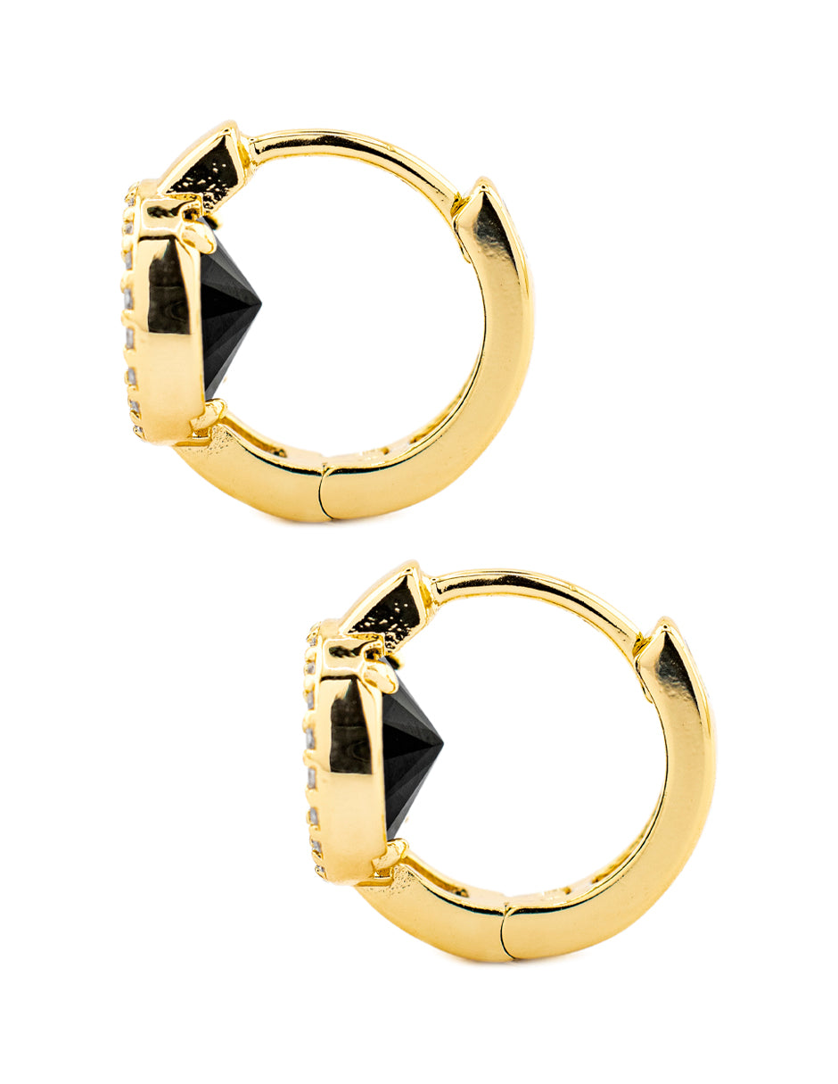 Huggie Zirconia Negra en Circulo Baño de Oro