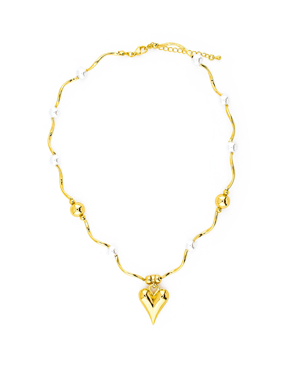Collar de Corazon con Perlas en Baño de Oro