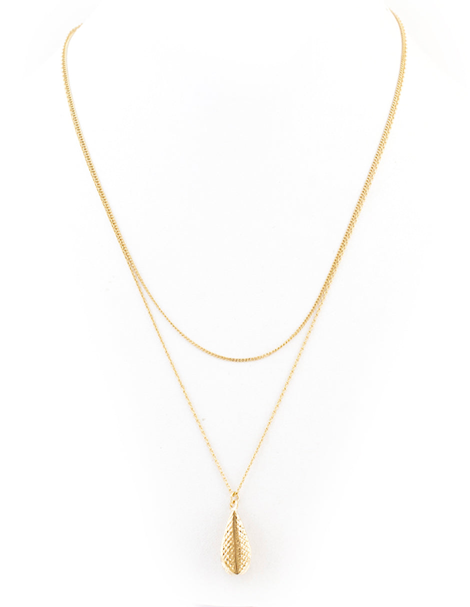 Collar Doble Largo Dije de Hoja en Baño de Oro