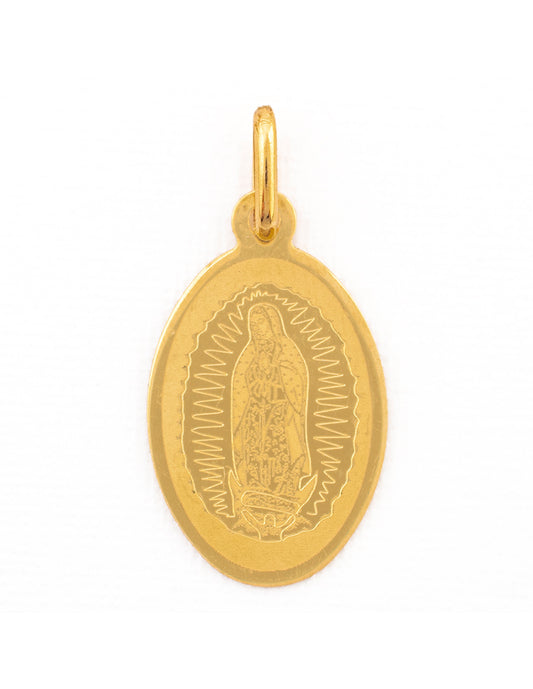 Medalla Óvalo Grabado Virgen de Guadalupe en Oro 10k