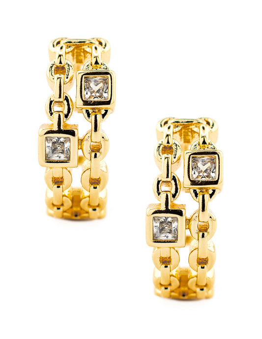 Huggie Zirconia Cuadrada Baño de Oro
