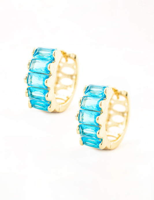 Huggie Zirconia Cuadrado Celeste en Baño de Oro
