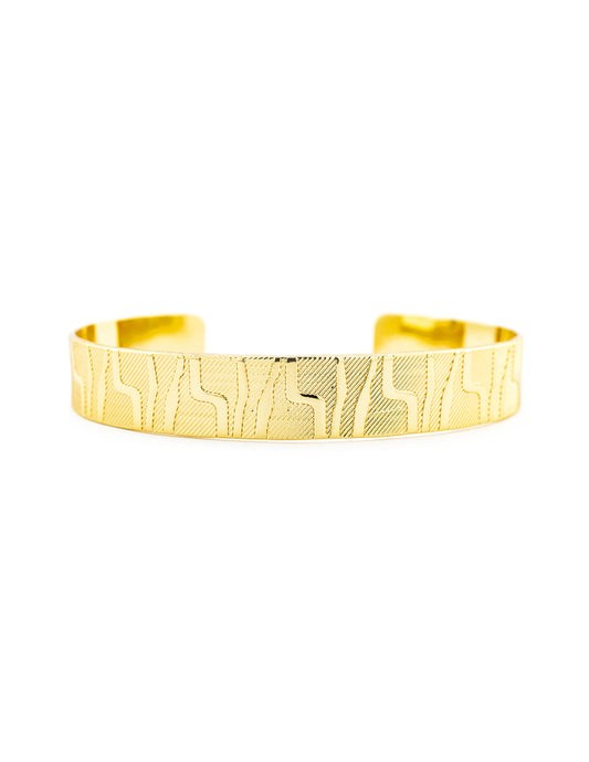 Brazalete Cincelado en Baño de Oro